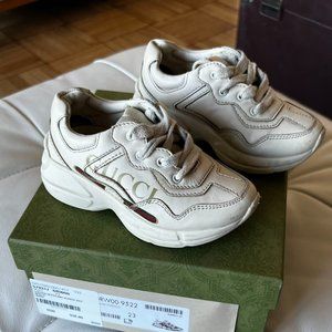 Toddler Rhyton Gucci logo leather sneaker